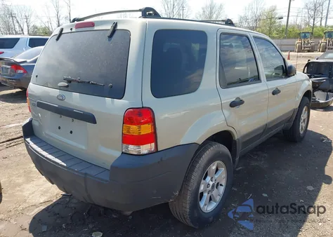 2005 Ford Escape Xlt из США, поврежденный, VIN 1FMYU03165DA22236